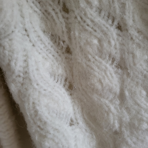 Vest - Picture 3 of 3